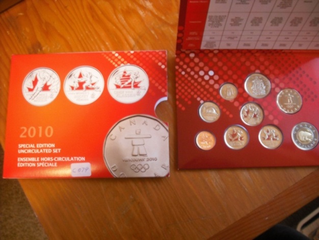 2010-1-Cent-Non-Magnetic-Exists